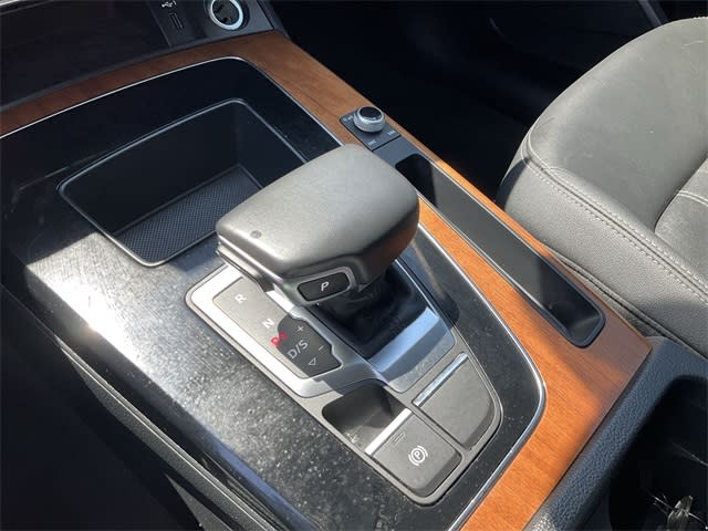 2022 Audi Q5 Premium 13