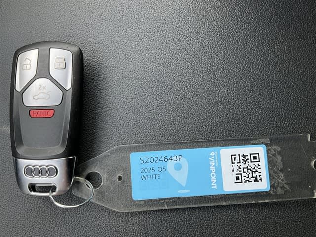 Thumbnail: 2025 Audi Q5 - 14