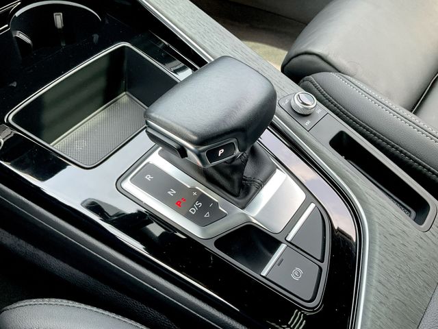 Thumbnail: 2023 Audi A4 - 14
