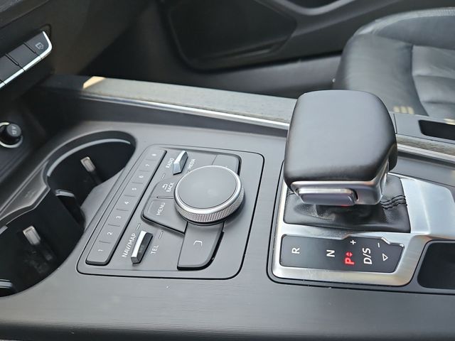 Thumbnail: 2017 Audi A4 - 16