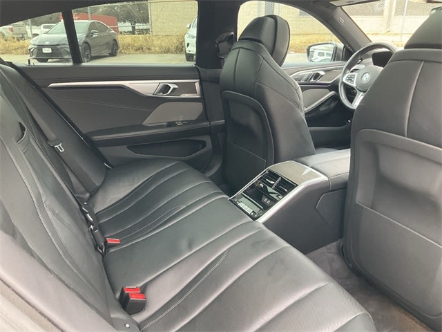 Thumbnail: 2022 BMW 8 Series - 10