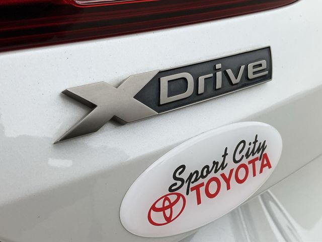 Thumbnail: 2022 BMW 8 Series - 22