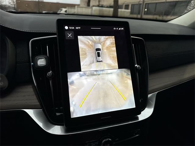 Thumbnail: 2025 Volvo XC90 - 27