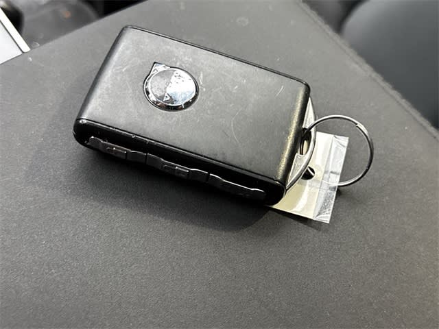 Thumbnail: 2025 Volvo XC90 - 15