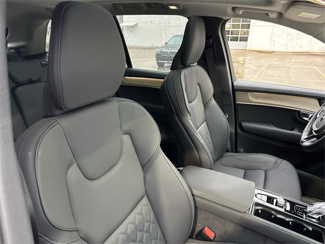 Thumbnail: 2025 Volvo XC90 - 9