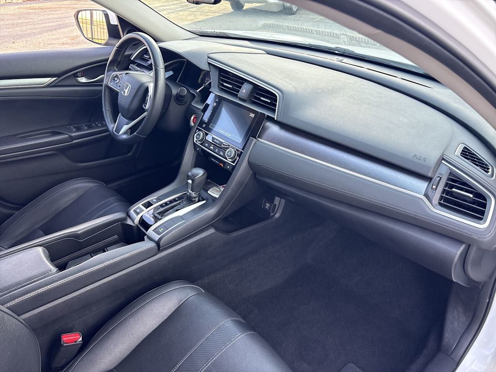 Thumbnail: 2017 Honda Civic - 14