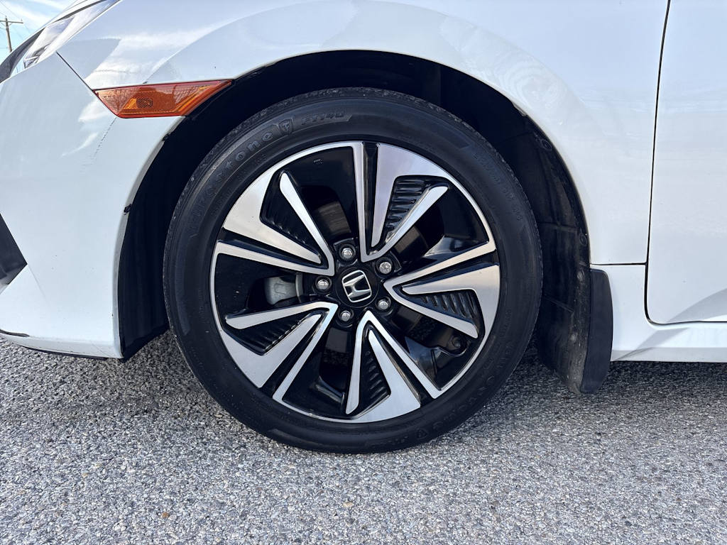 Thumbnail: 2017 Honda Civic - 8