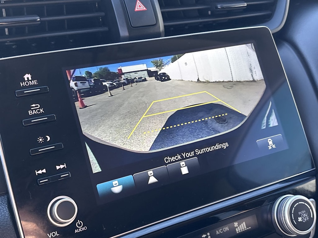 Thumbnail: 2022 Honda Insight - 15