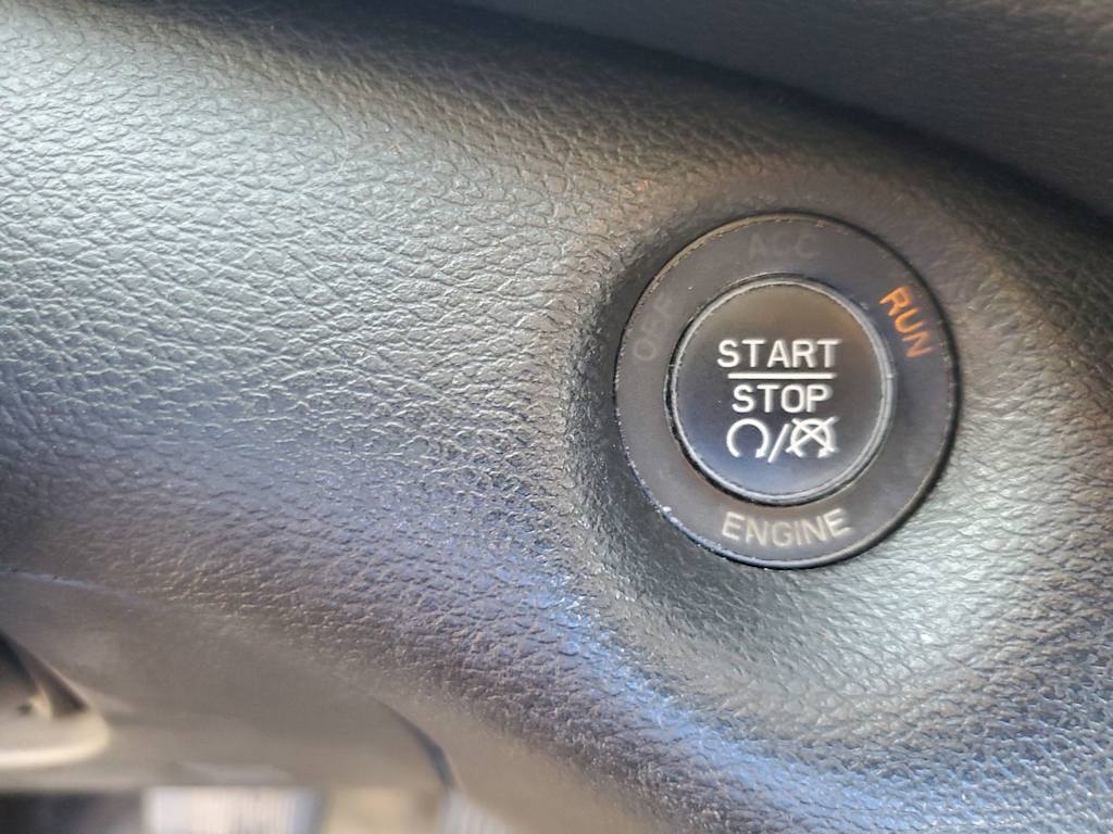 Thumbnail: 2014 Jeep Cherokee - 22