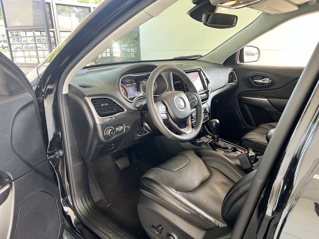 Thumbnail: 2022 Jeep Cherokee - 2