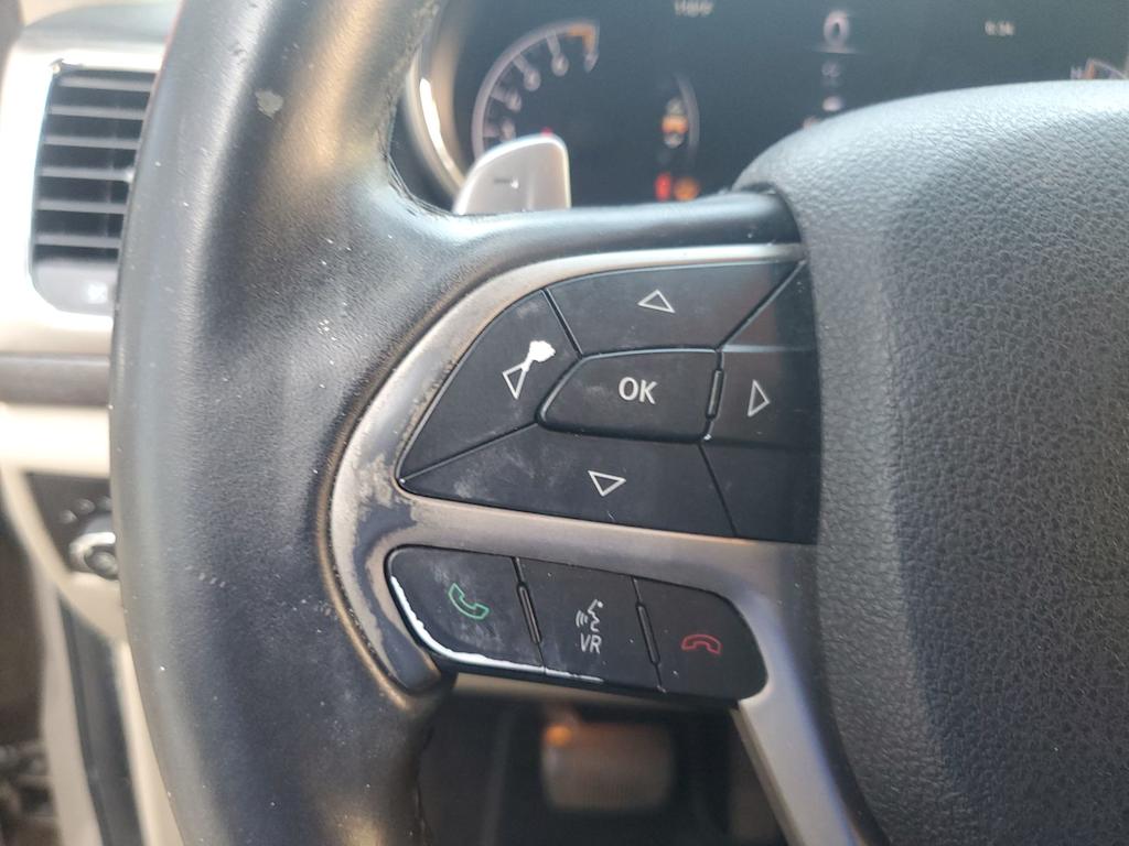 Thumbnail: 2014 Jeep Grand Cherokee - 21