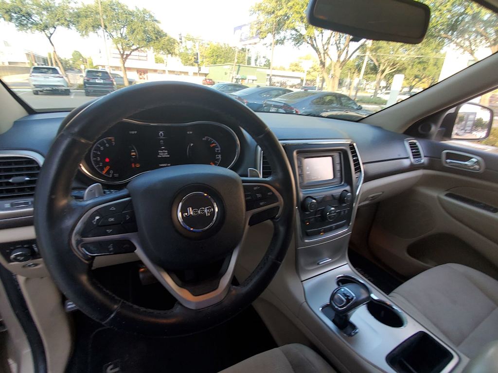 Thumbnail: 2014 Jeep Grand Cherokee - 9