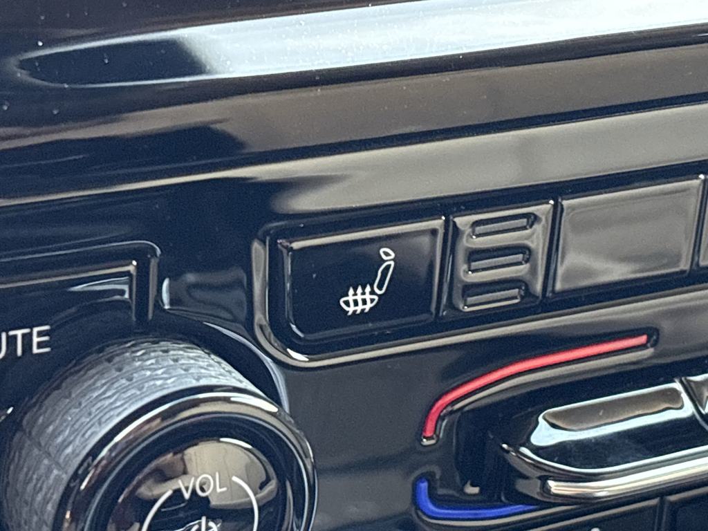 Thumbnail: 2022 Jeep Grand Cherokee L - 41