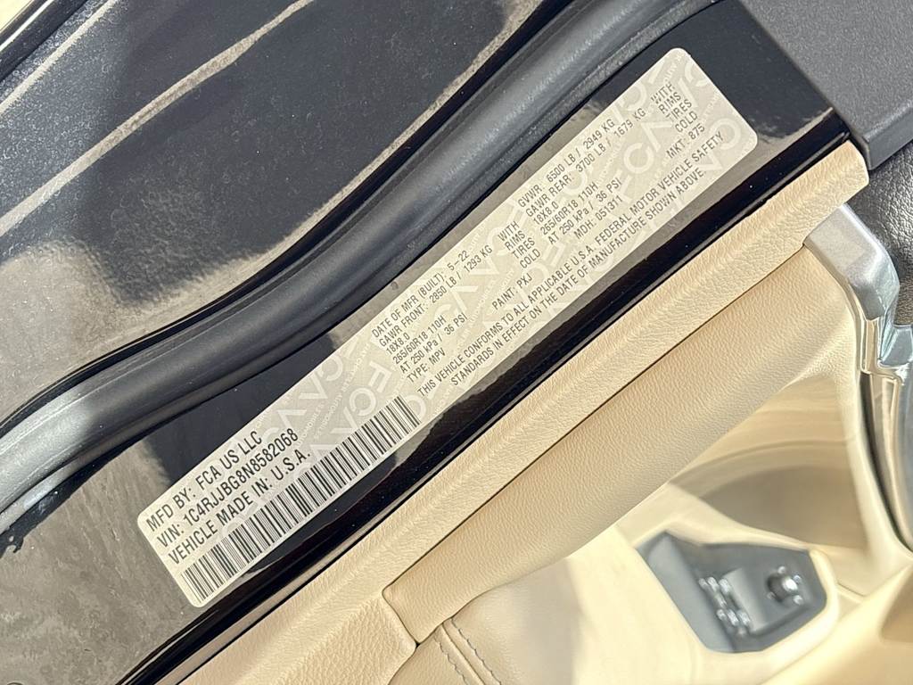 Thumbnail: 2022 Jeep Grand Cherokee L - 42