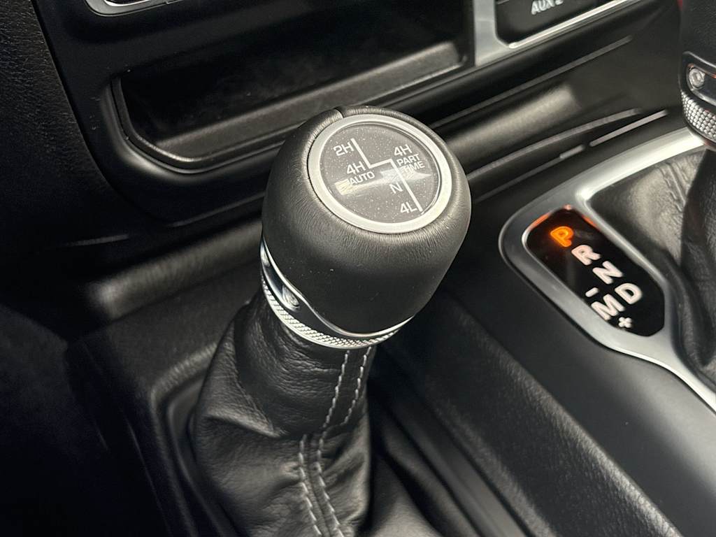 Thumbnail: 2024 Jeep Wrangler - 25