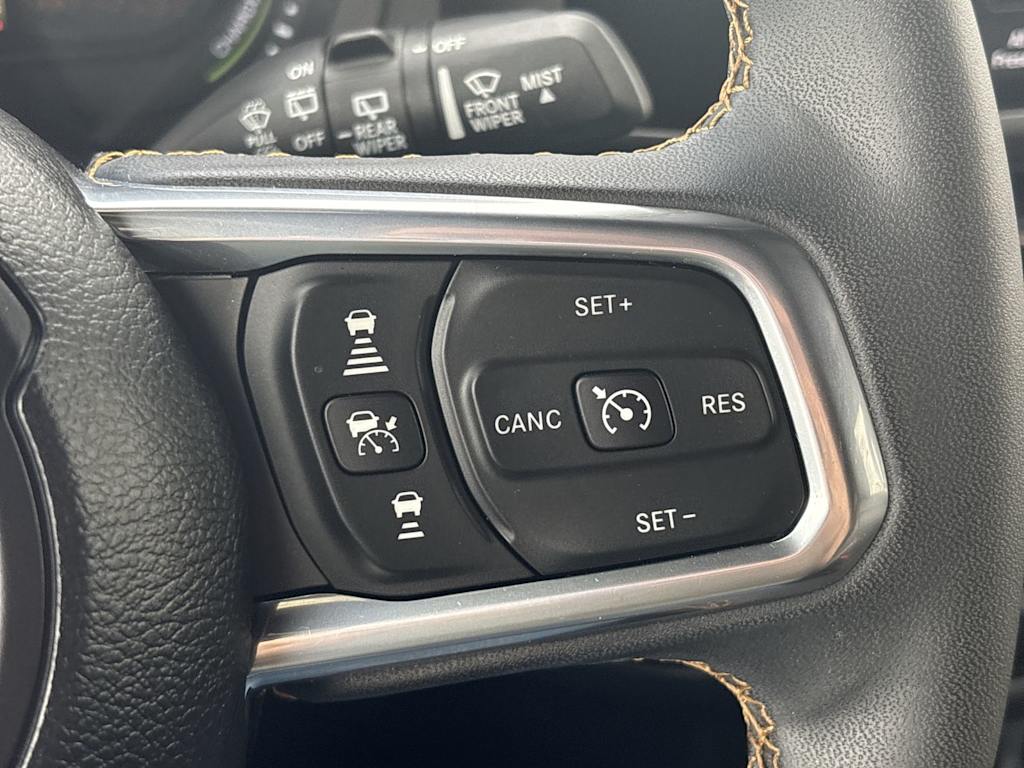 Thumbnail: 2024 Jeep Wrangler - 24