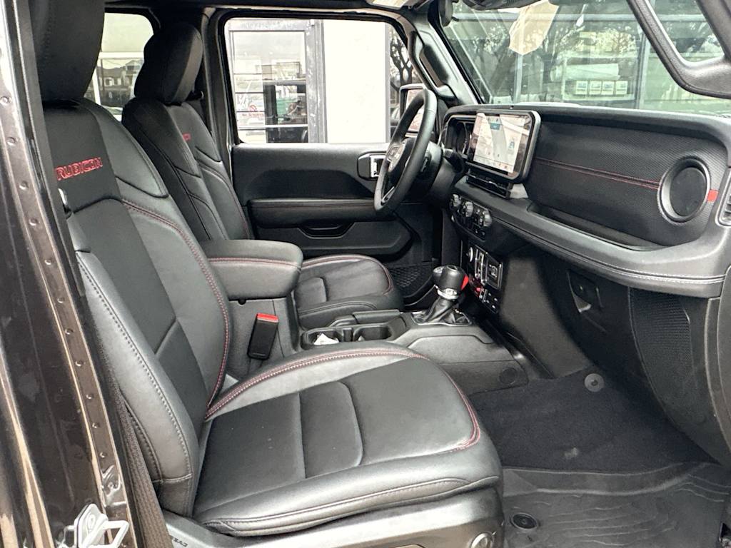 Thumbnail: 2025 Jeep Gladiator - 11