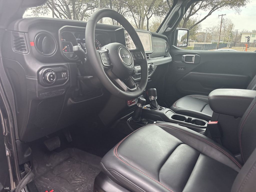 Thumbnail: 2025 Jeep Gladiator - 2