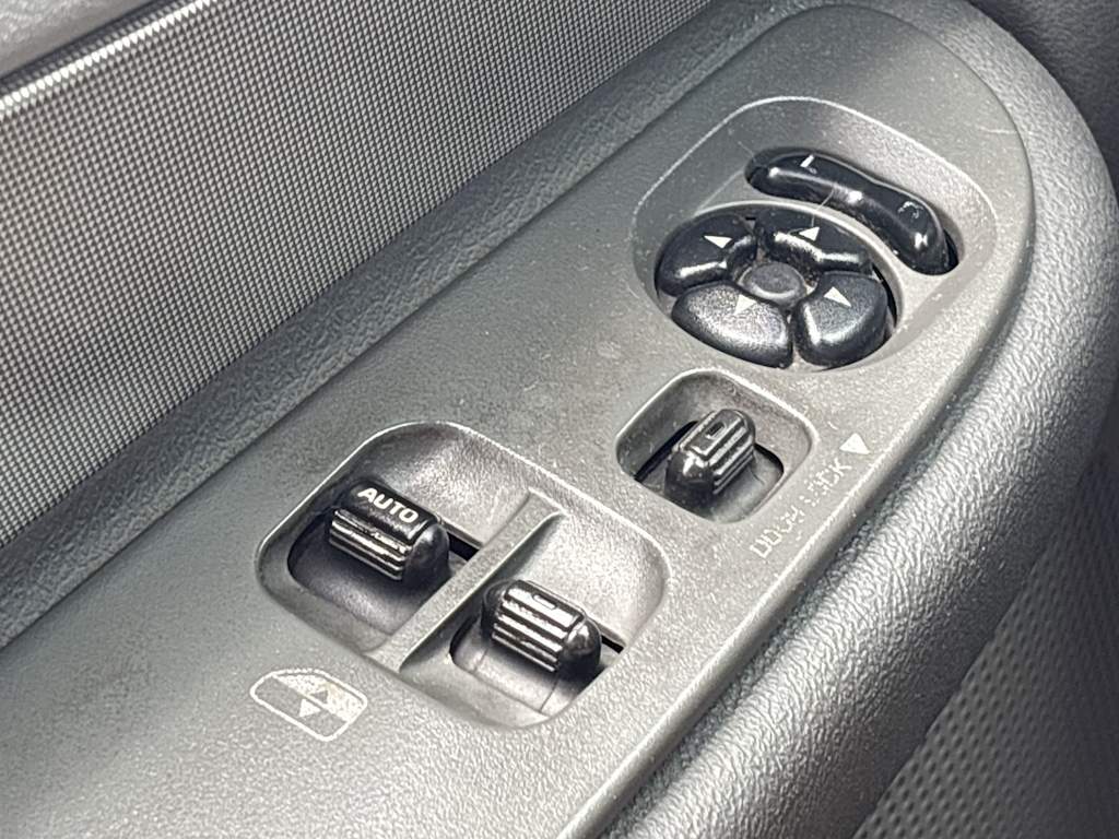 Thumbnail: 2007 Dodge Ram 1500 - 23