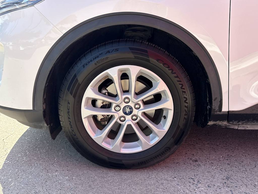 Thumbnail: 2020 Ford Escape - 8