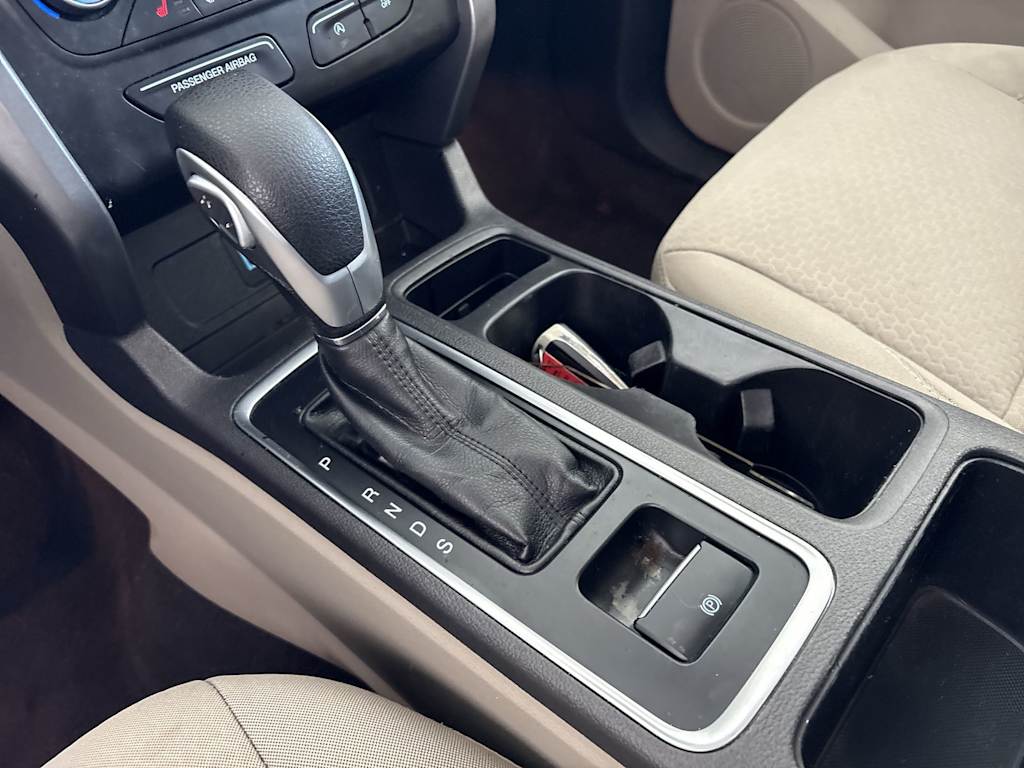 Thumbnail: 2019 Ford Escape - 16
