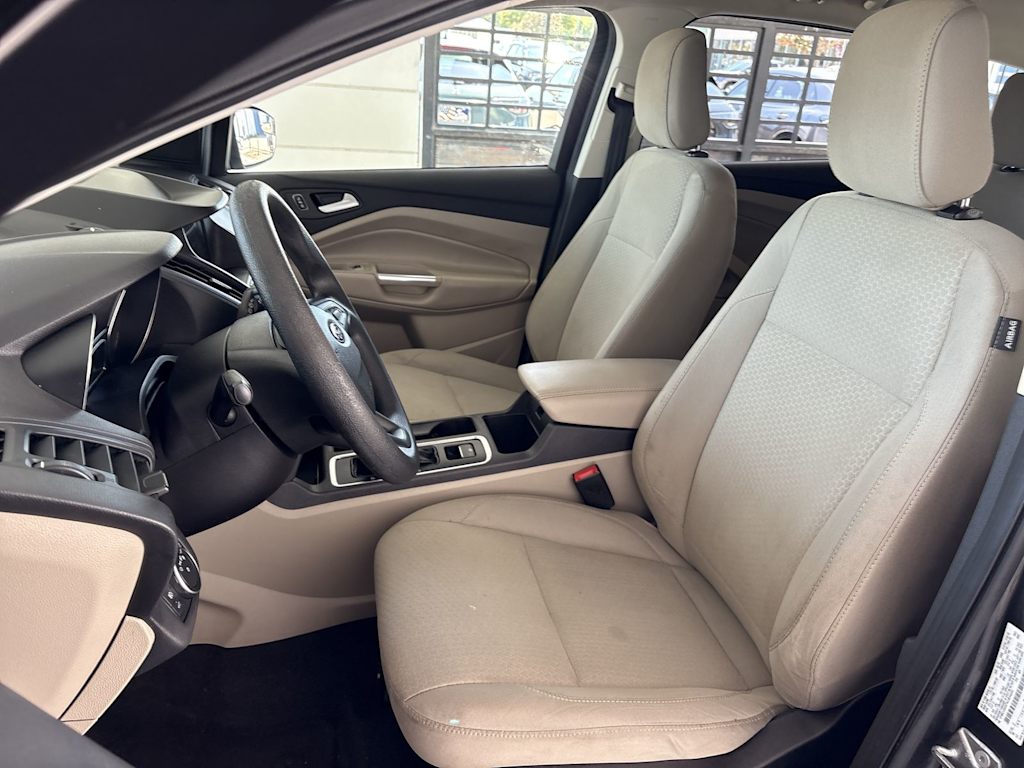 Thumbnail: 2019 Ford Escape - 10