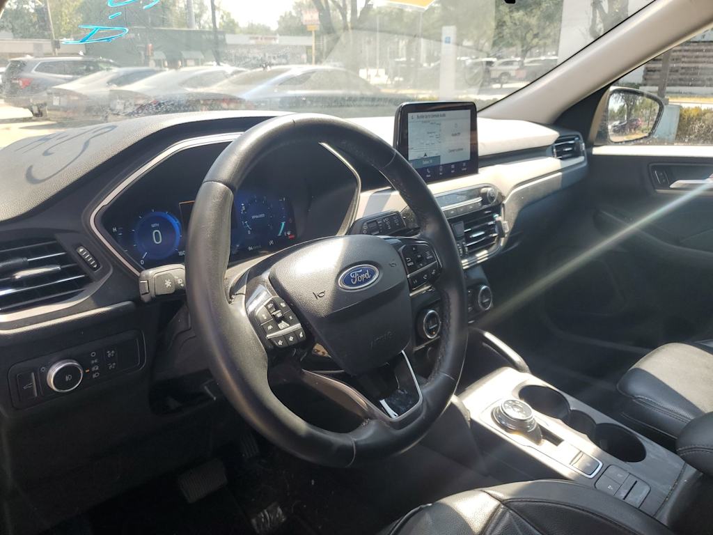 Thumbnail: 2021 Ford Escape - 2