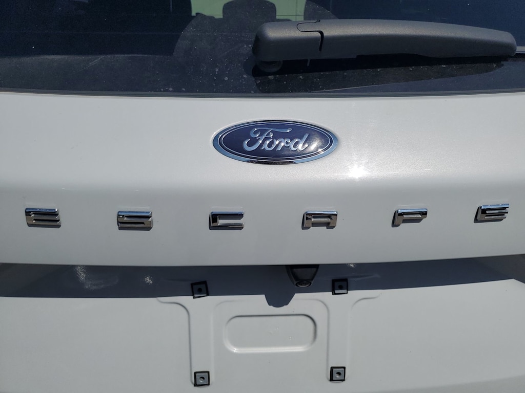 Thumbnail: 2025 Ford Escape - 18