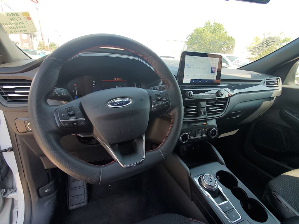 Thumbnail: 2025 Ford Escape - 9