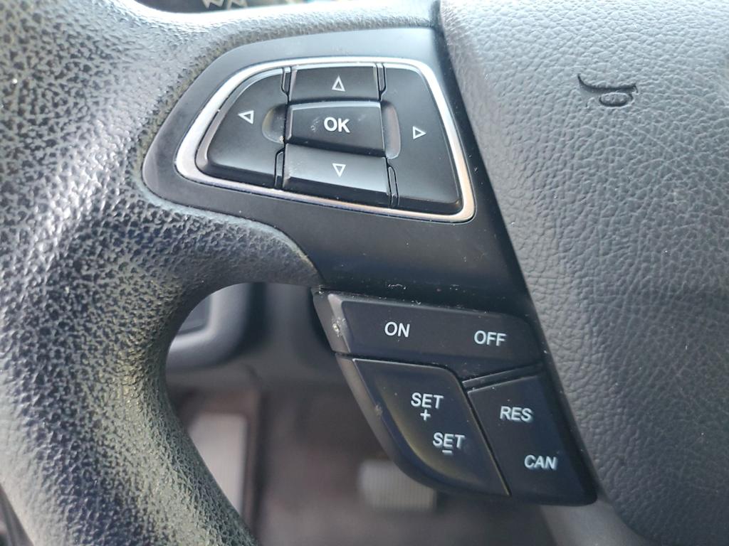Thumbnail: 2019 Ford Escape - 21
