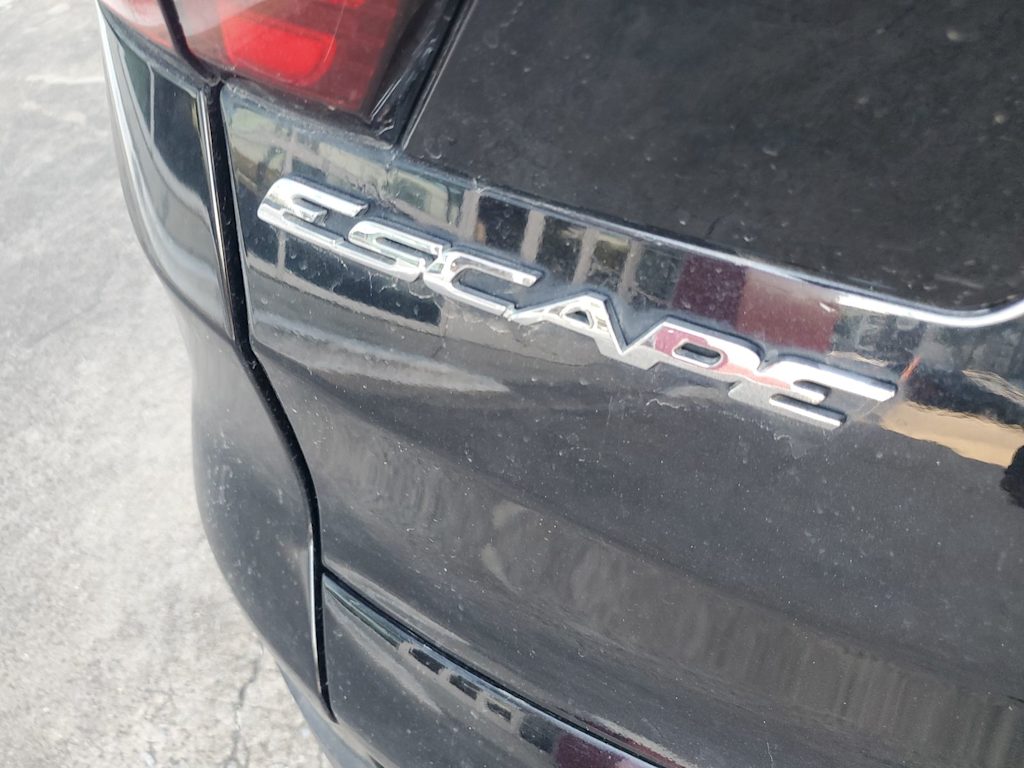 Thumbnail: 2019 Ford Escape - 7