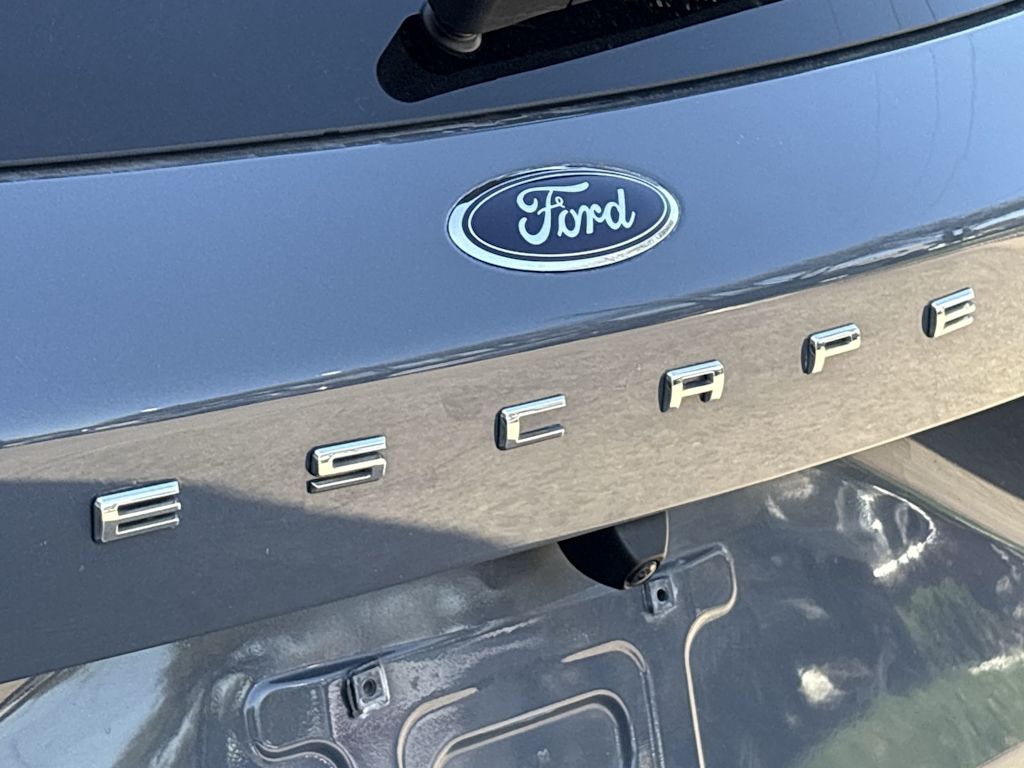Thumbnail: 2024 Ford Escape - 23