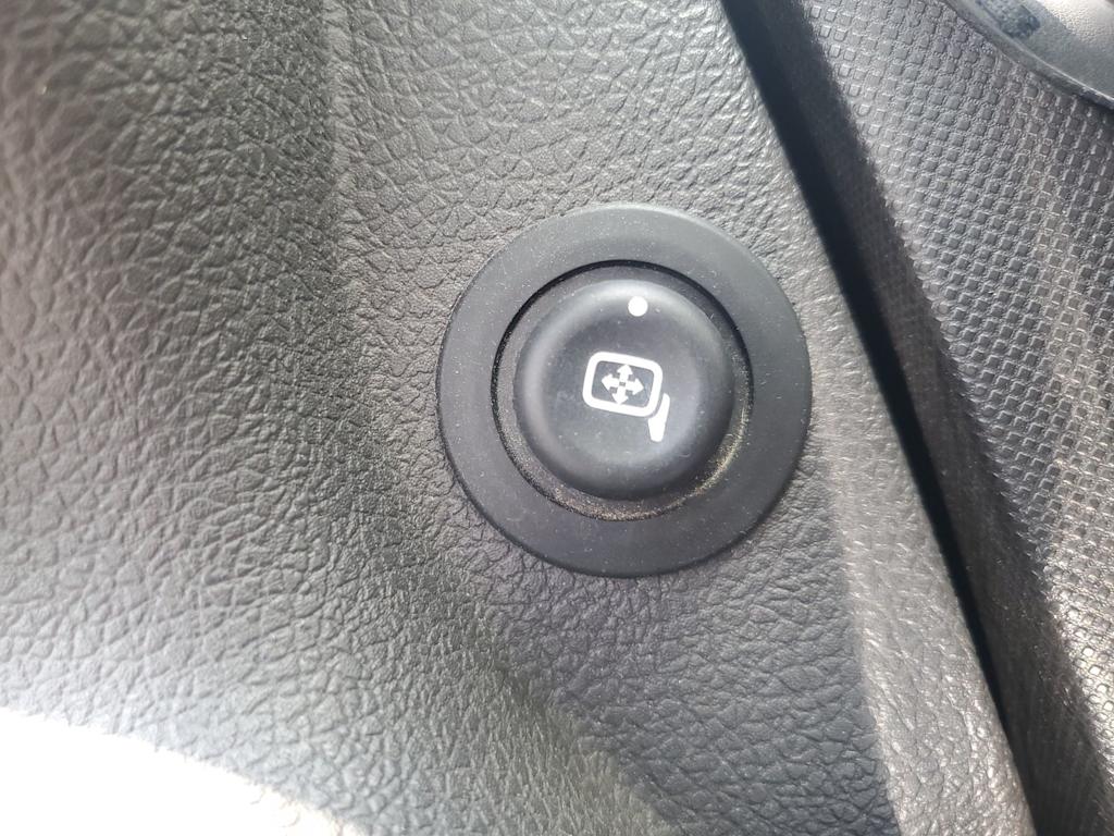 Thumbnail: 2010 Ford Explorer Sport Trac - 24