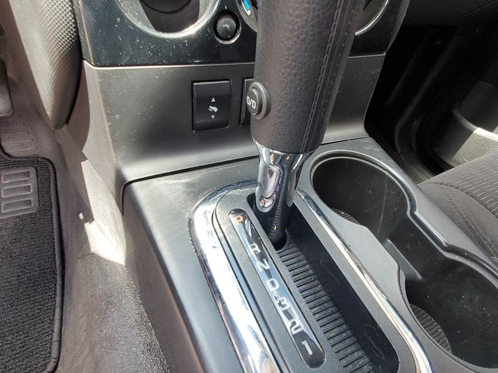 Thumbnail: 2010 Ford Explorer Sport Trac - 18