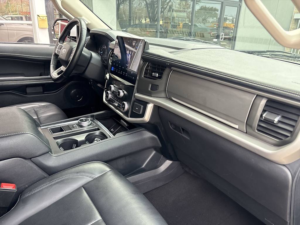 Thumbnail: 2024 Ford Expedition - 13