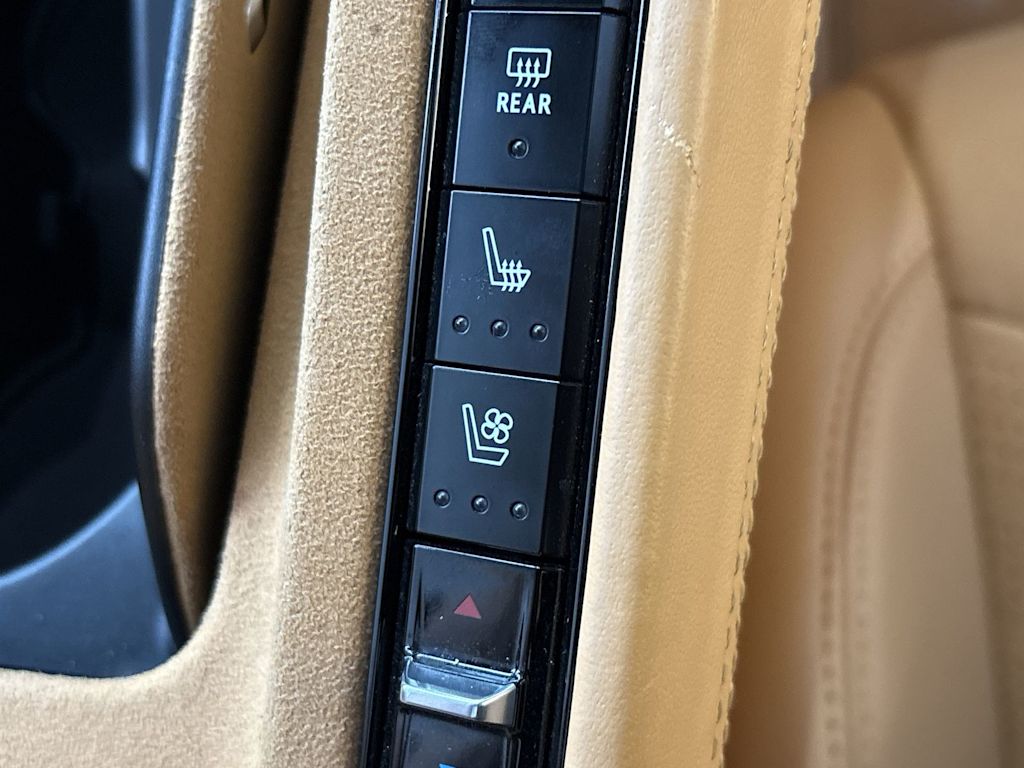 Thumbnail: 2024 Chevrolet Corvette - 25