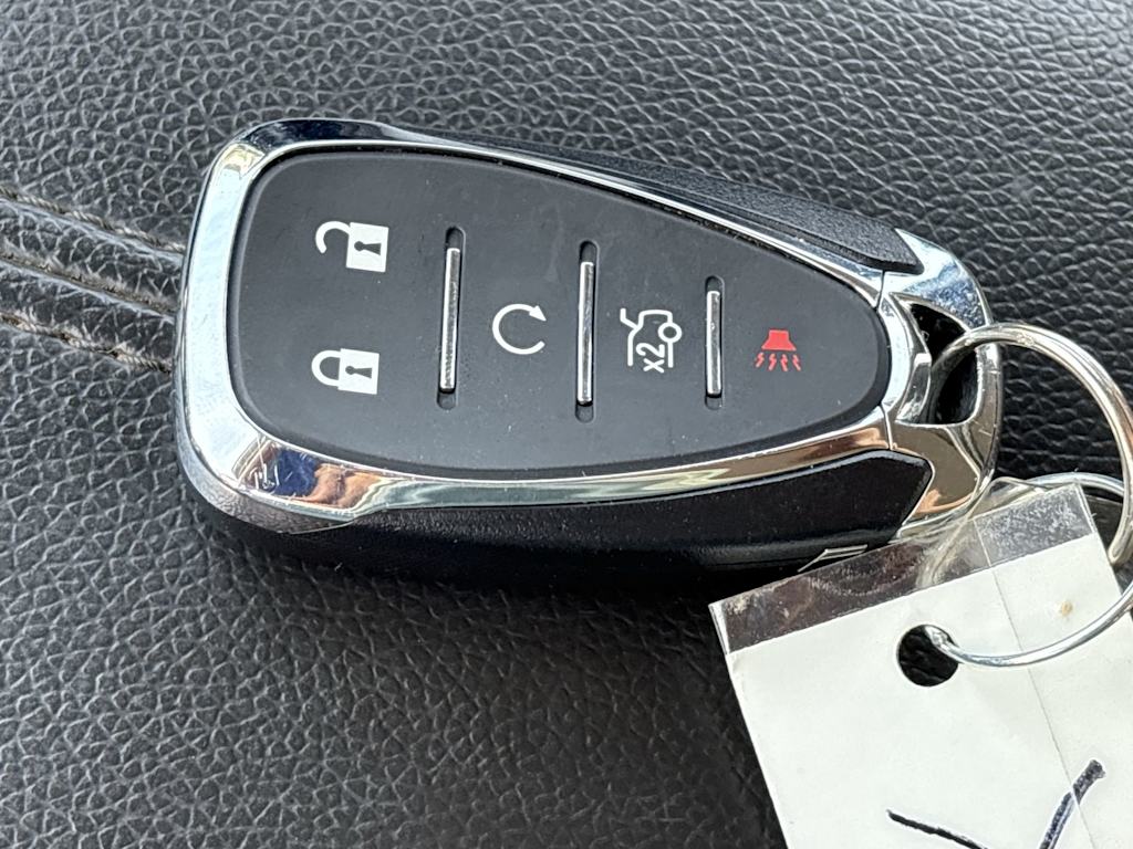 Thumbnail: 2022 Chevrolet Malibu - 18