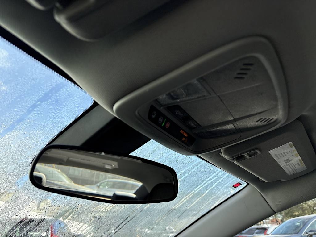 Thumbnail: 2022 Chevrolet Malibu - 32