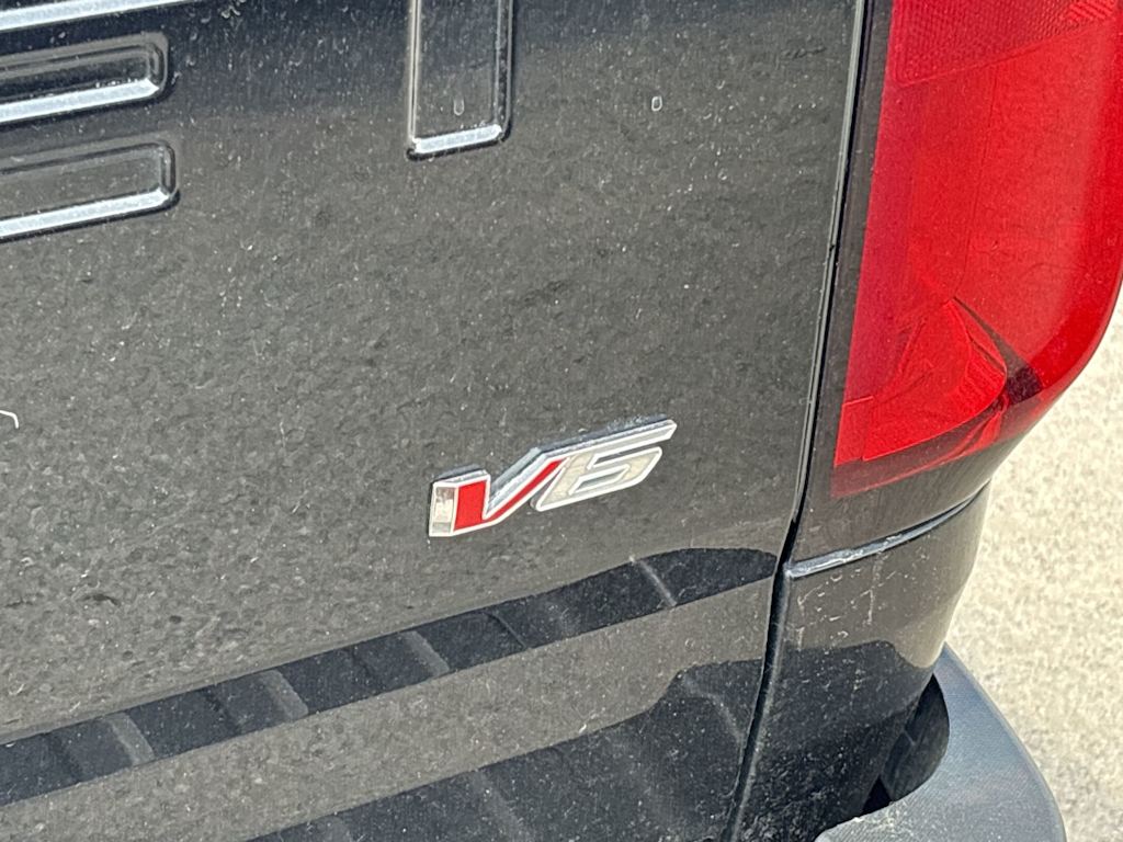Thumbnail: 2021 Chevrolet Colorado - 7