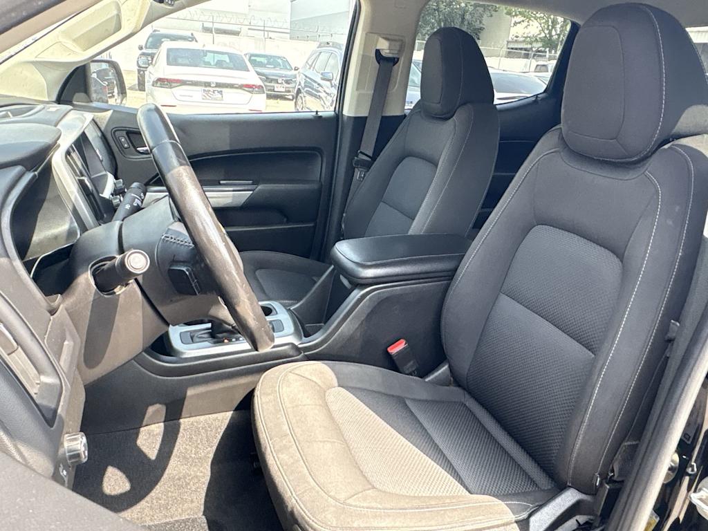 Thumbnail: 2021 Chevrolet Colorado - 10