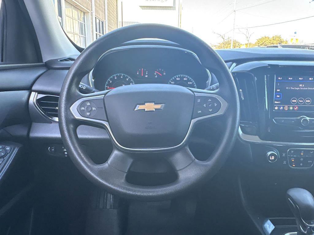 Thumbnail: 2021 Chevrolet Traverse - 13