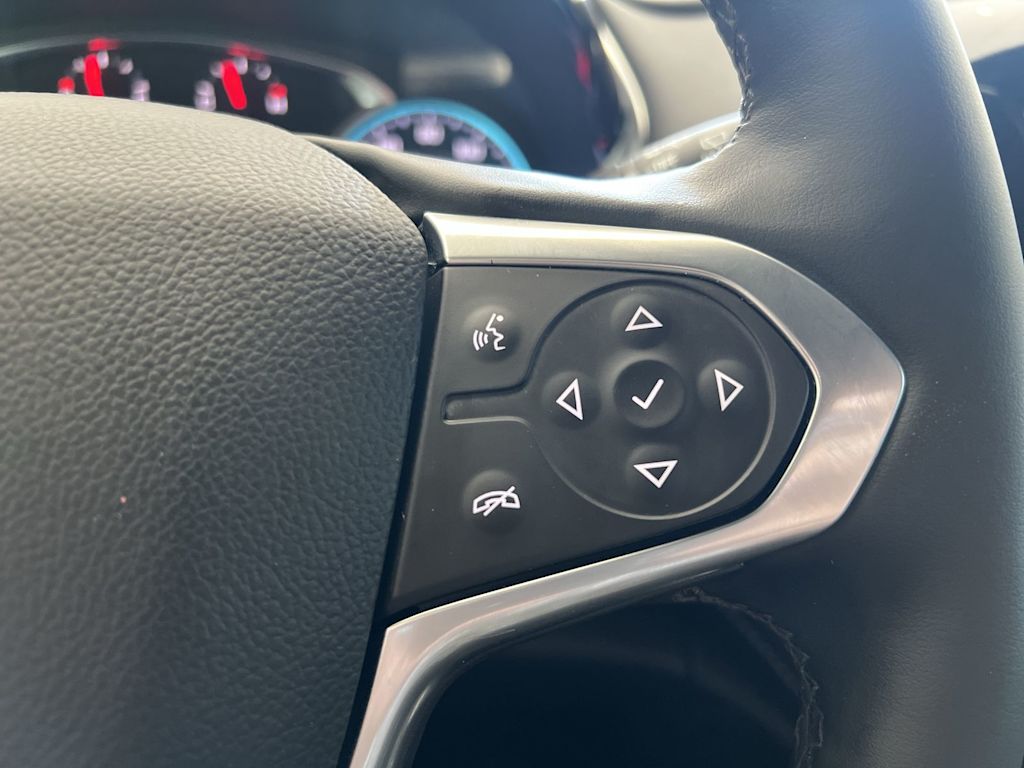 Thumbnail: 2023 Chevrolet Traverse - 27