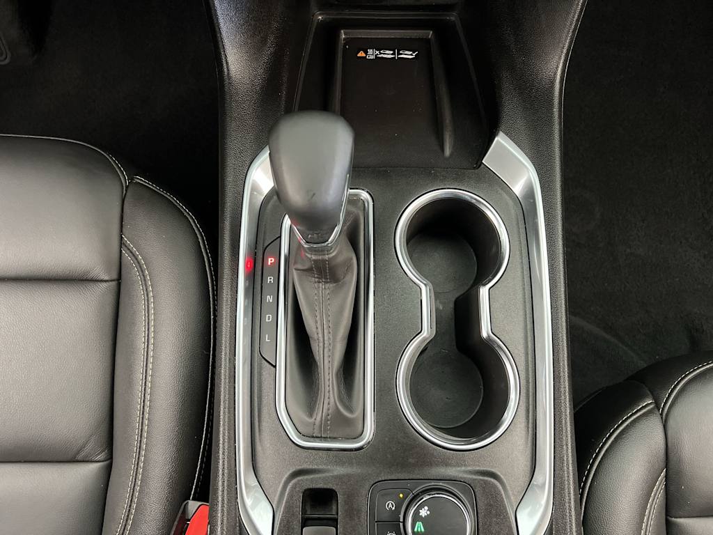 Thumbnail: 2023 Chevrolet Traverse - 14