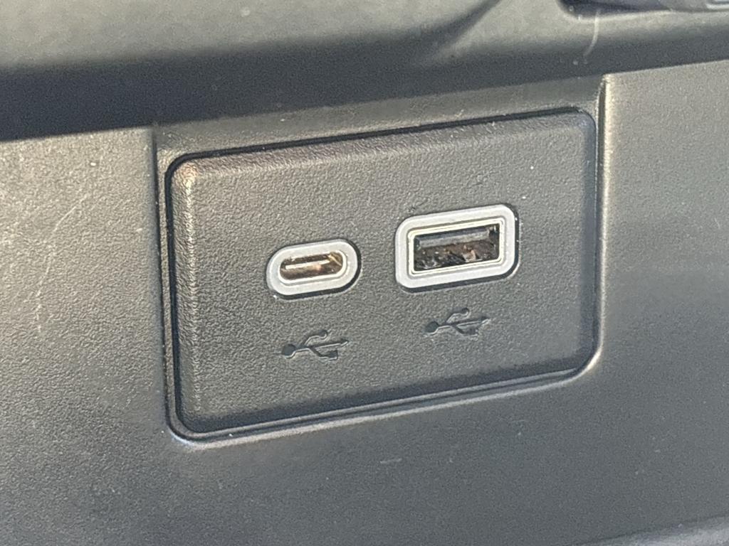 Thumbnail: 2021 Chevrolet Tahoe - 37