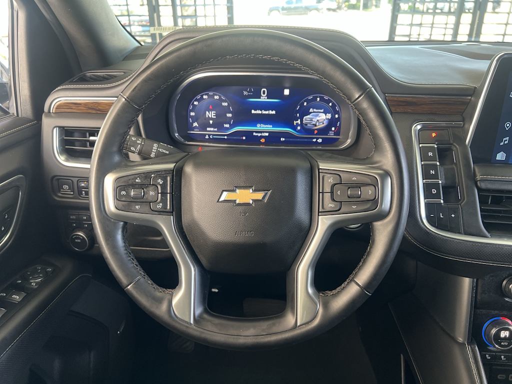 Thumbnail: 2023 Chevrolet Suburban - 8