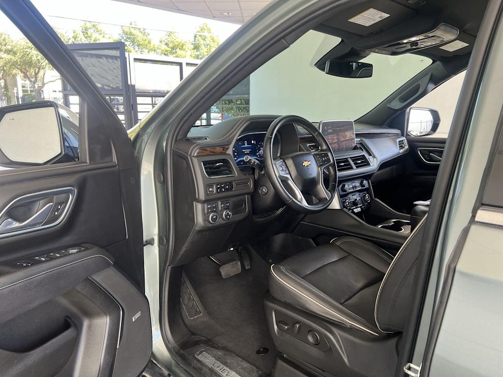 Thumbnail: 2023 Chevrolet Suburban - 18