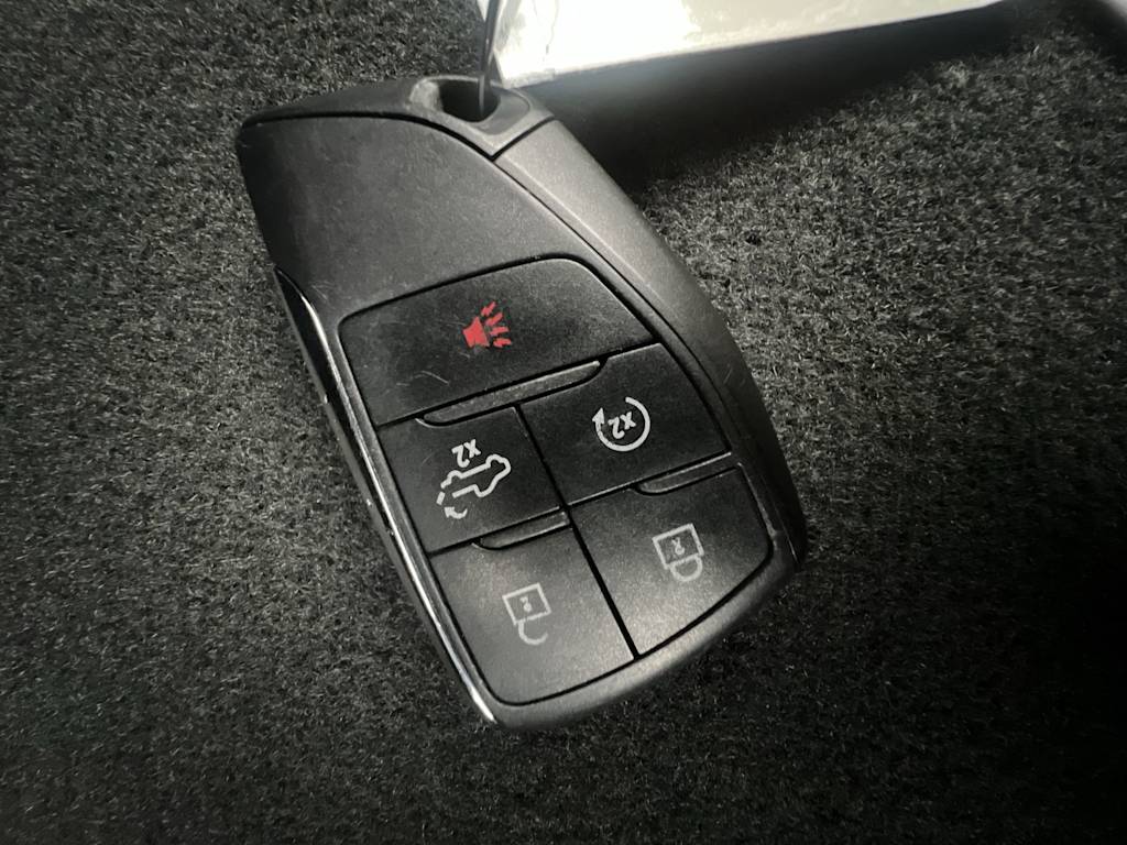 Thumbnail: 2023 GMC Sierra 1500 - 17