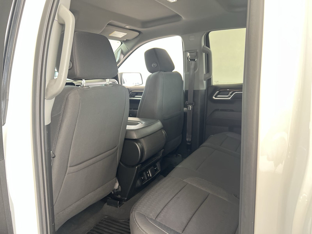 Thumbnail: 2023 GMC Sierra 1500 - 12