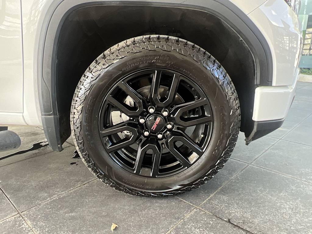 Thumbnail: 2023 GMC Sierra 1500 - 8