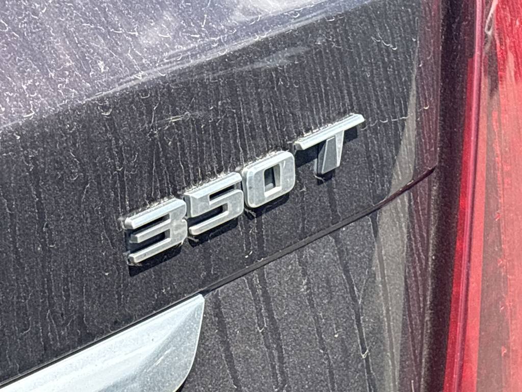 Thumbnail: 2021 Cadillac XT5 - 18